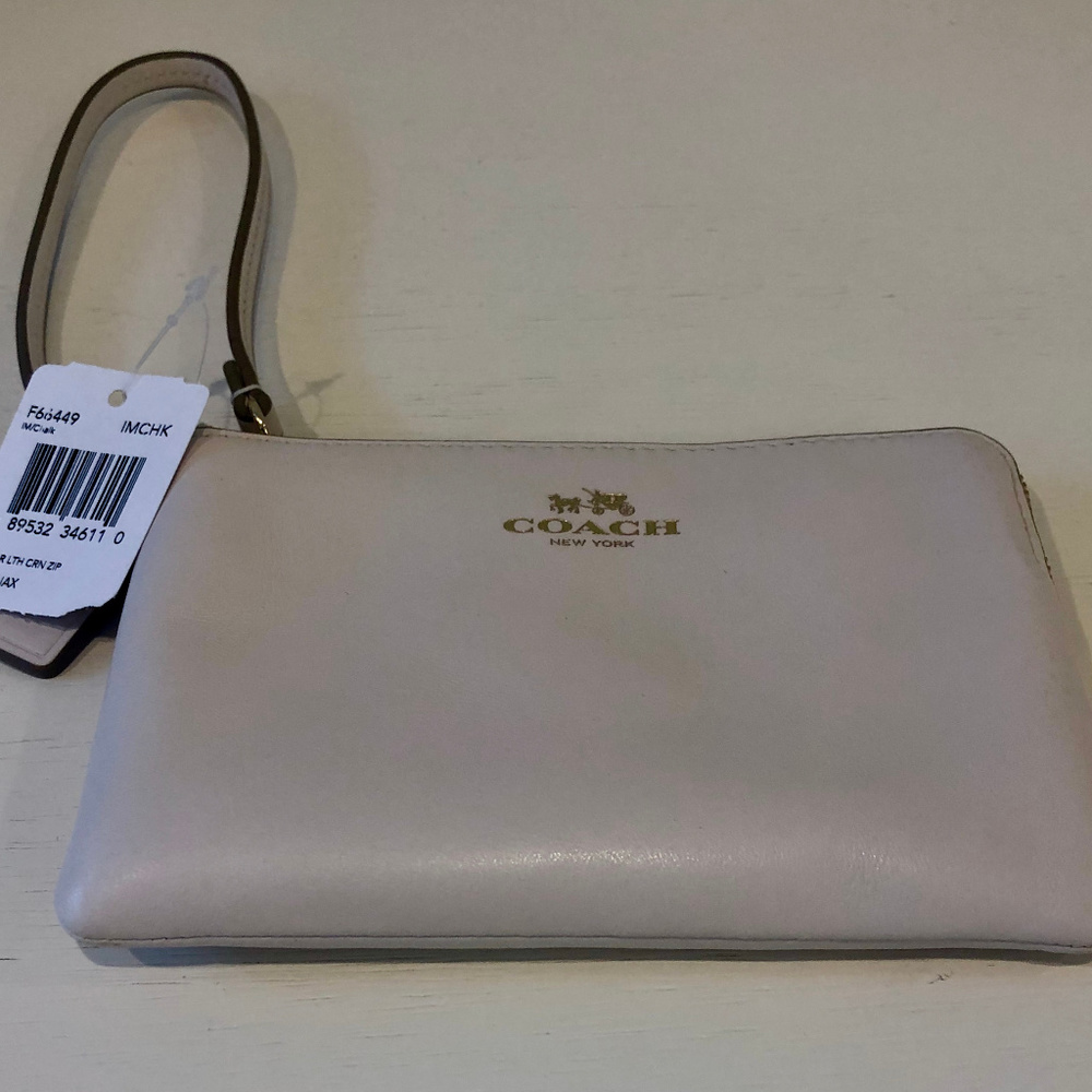 Coach Wristlet in Chalk NWT New Tags Never used